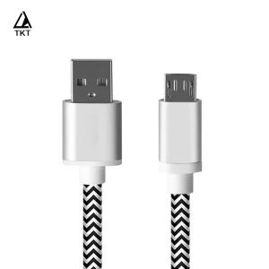 Nylonový kabel s kovovou mikrohlavou pro přenos dat USB